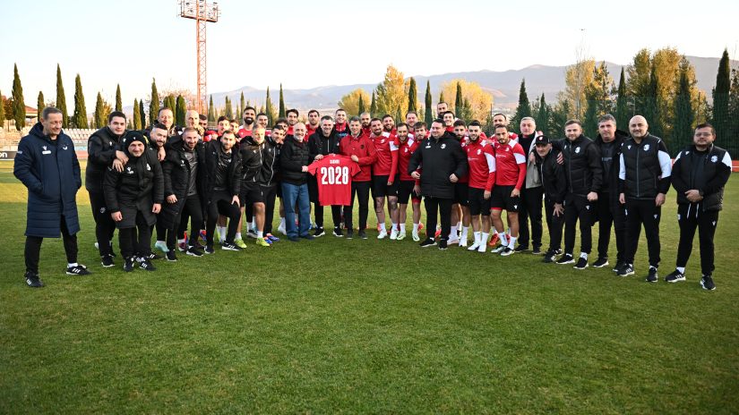 Un nouveau contrat a été signé avec Willy Sagnoli